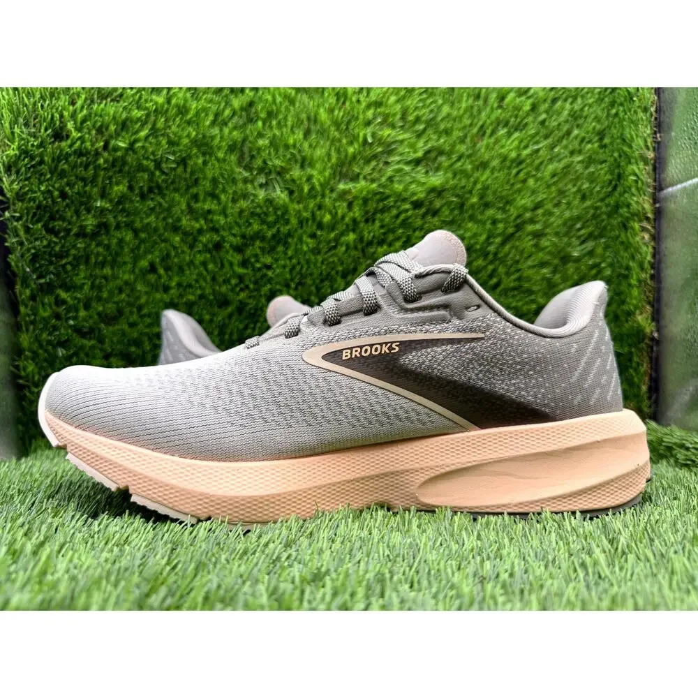 Brooks Launch 10 1203981B179 Athletic Sneaker Womens 10.5B Gray Knit Gym Jogging